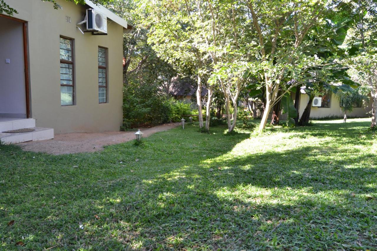 Chobe Sunset Chalets Lesoma Dış mekan fotoğraf
