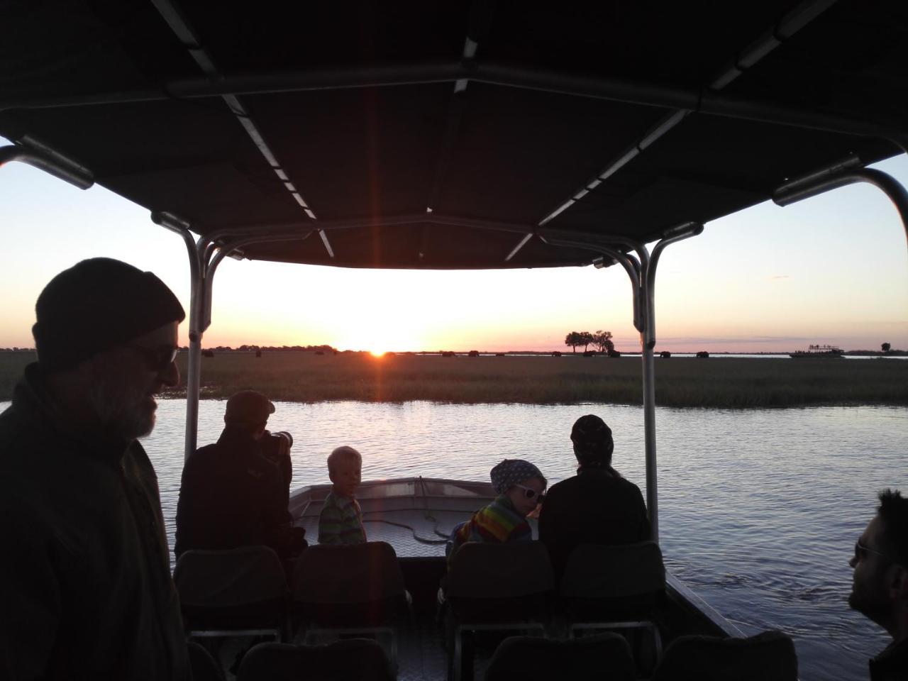 Chobe Sunset Chalets Lesoma Dış mekan fotoğraf