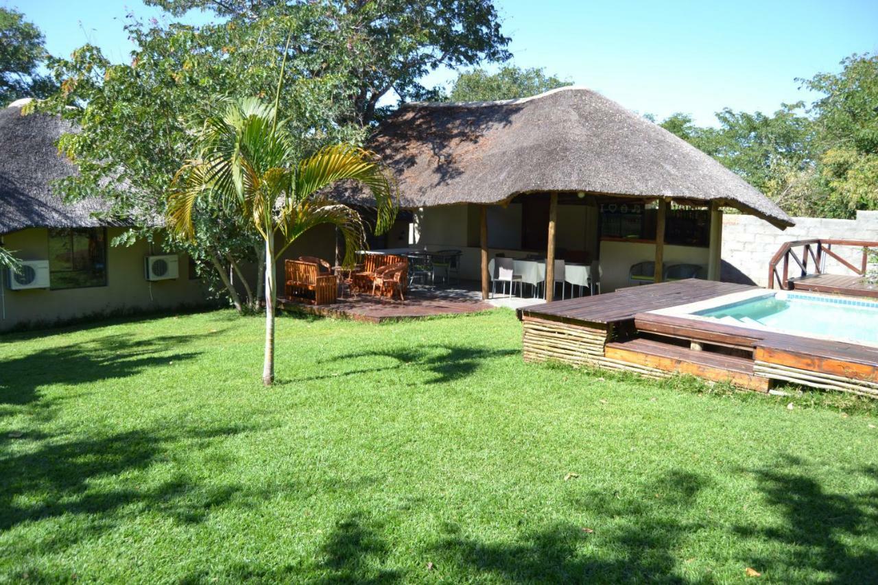 Chobe Sunset Chalets Lesoma Dış mekan fotoğraf