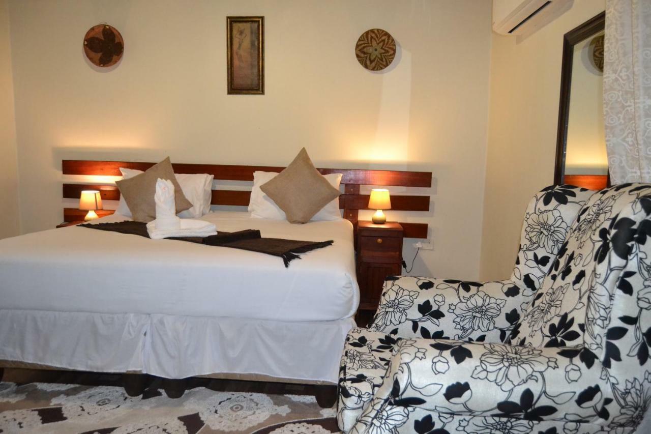 Chobe Sunset Chalets Lesoma Dış mekan fotoğraf