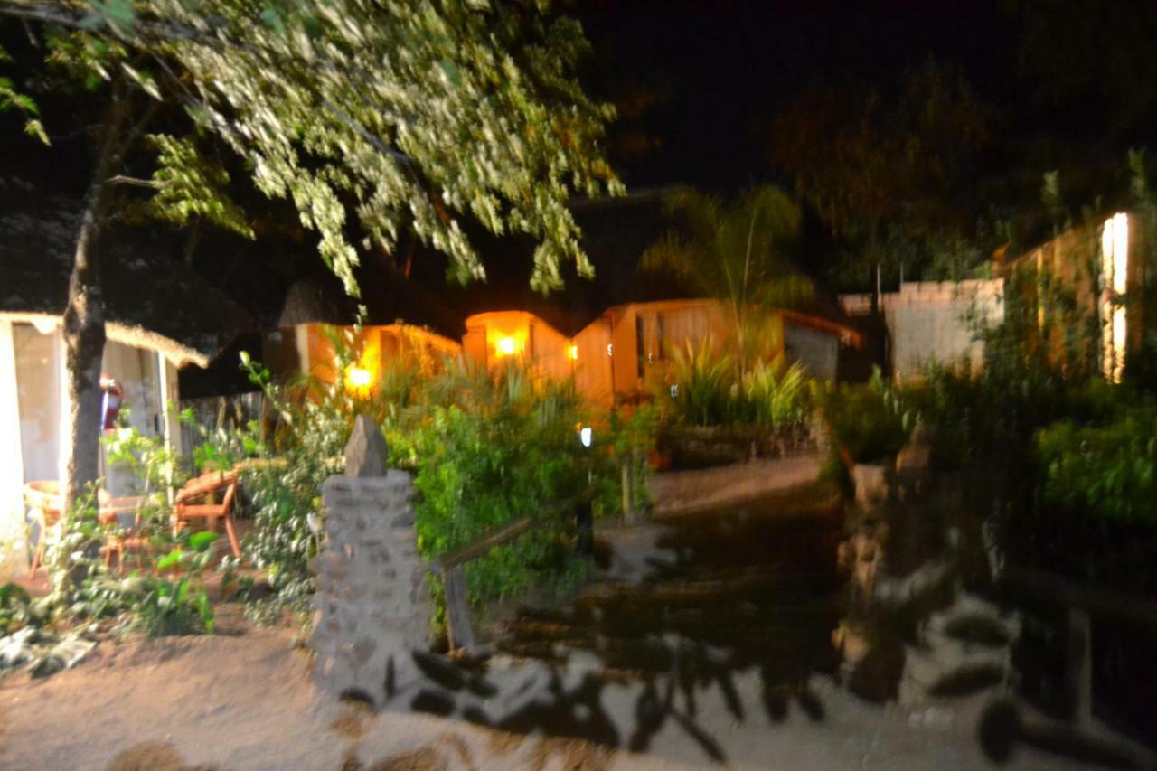 Chobe Sunset Chalets Lesoma Dış mekan fotoğraf